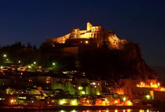 Prázdninový dům La Salamandre De L Olivier - Le Magnolia Aubignosc