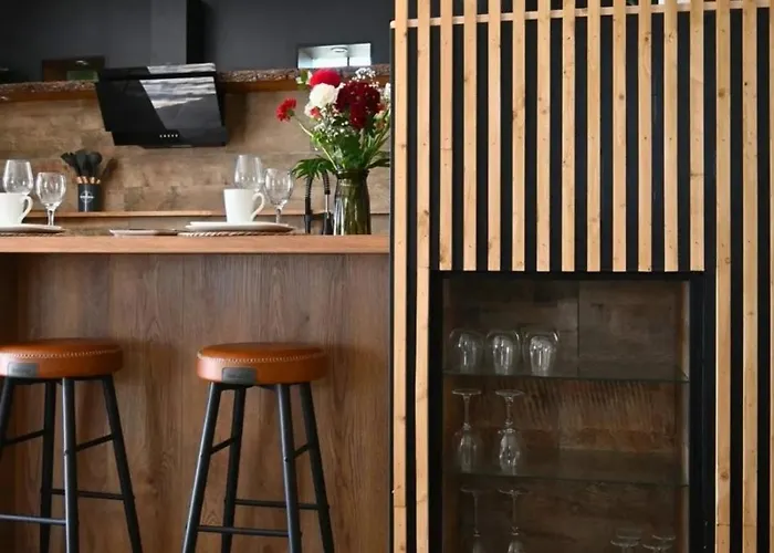 La Salamandre De L Olivier - Le Magnolia Aubignosc